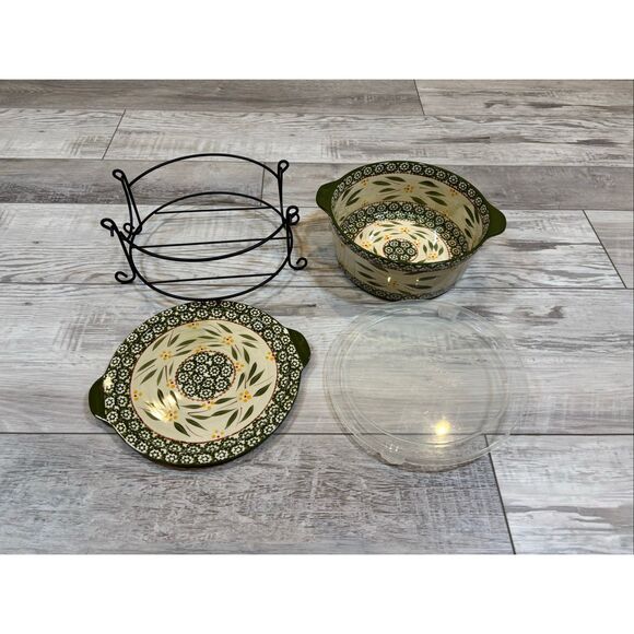 Temp-tations by Tara Old World Green Handled Round Baker w/ Plastic Lid & Stand - Picture 4 of 13